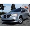 Image 2 : F1 --  2011 DODGE GRAND CARAVAN EXPRESS, Silver, 179801 KM's