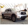 Image 8 : C6F --  2011 TOYOTA TUNDRA CREWMAX SR5 4X4, Grey, 193487 KM's