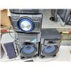 Image 3 : Lot of two compact stereo systems