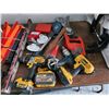 Image 2 : Bin full of tools Inc. dewalt Drills