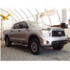 Image 8 : C6E --  2011 TOYOTA TUNDRA CREWMAX SR5 4X4, Grey, 193487 KM's