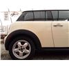 Image 32 : D5 --  2009 MINI COOPER, White, 193,236 Kms