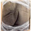 Image 1 : NEW REPACKAGED BOX OF 12 FACE CLOTHS, BROWN