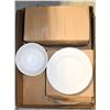 Image 1 : 8 PC MATCHING BOWL AND PLATE SET