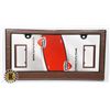 Image 1 : FAUX "WOODY" LICENSE PLATE FRAME
