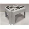 Image 1 : STEP STOOL