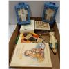 Image 1 : RELIGIOUS LOT: INCLUDES WINDCHIME, HALLMARK &