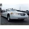 Image 8 : 0C --  2000 LINCOLN TOWN CAR EXECUTIVE LIMOUSINE, WHITE, 229,944 MILES
