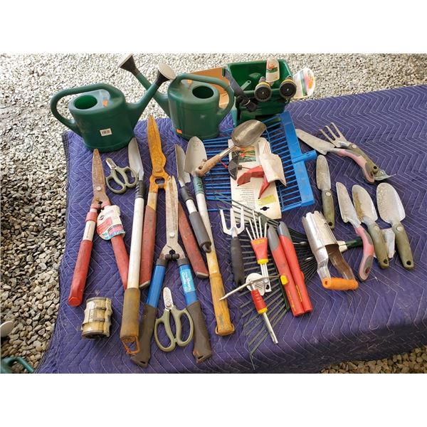 Lot of Garden tools "two Extentable Small Shovels"