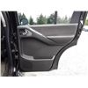 Image 52 : F3 --  2005 NISSAN PATHFINDER LE 4X4, Black, 304971 KM's