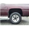 Image 17 : H1 --  2001 DODGE RAM 2500 CREW CAB, Red, 413405 KM's
