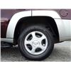 Image 16 : A3 --  2007 CHEVROLET TRAILBLAZER LS 4X4, Red, 261532 KM's   "NO RESERVE"