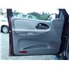 Image 48 : A3 --  2007 CHEVROLET TRAILBLAZER LS 4X4, Red, 261532 KM's   "NO RESERVE"