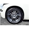 Image 23 : B2 --  2006 CHRYSLER 300 TOURING, White, 256262 KM's