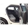 Image 43 : B2 --  2006 CHRYSLER 300 TOURING, White, 256262 KM's