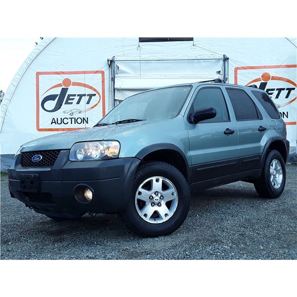 E1 --  2005 FORD ESCAPE XLT, Green, 187323 KM's