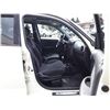 Image 32 : B4 --  2004 CHRYSLER PT CRUISER TOURING, White, 152232 KM's