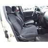 Image 33 : B4 --  2004 CHRYSLER PT CRUISER TOURING, White, 152232 KM's