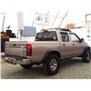 Image 11 : F5 --  2000 NISSAN FRONTIER CREW CAB XE 4X4, Brown, 231375 MILES