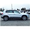 Image 10 : A10 --  2009 VW TIGUAN SE AWD, White, 200235 KM's  "NO RESERVE"