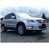 Image 8 : A10 --  2009 VW TIGUAN SE AWD, White, 200235 KM's  "NO RESERVE"