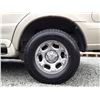 Image 19 : A11 --  1998 LINCOLN NAVIGATOR 4X4, Gold, 229148 KM's