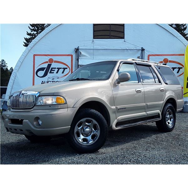 A11 --  1998 LINCOLN NAVIGATOR 4X4, Gold, 229148 KM's