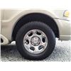 Image 26 : A11 --  1998 LINCOLN NAVIGATOR 4X4, Gold, 229148 KM's