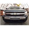 Image 4 : G1 --  2010 CHEVROLET SILVERADO HYBRID 1500 CREW CAB 4X4, Grey, 226517 KM's