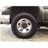 Image 26 : G4 --  2002 CHEVROLET SILVERADO 2500 HEAVY DUTY EXT CAB 4X4, Grey, 384404 KM's