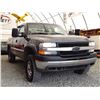 Image 7 : G4 --  2002 CHEVROLET SILVERADO 2500 HEAVY DUTY EXT CAB 4X4, Grey, 384404 KM's