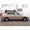 Image 8 : A8 --  2004 CHEVROLET OPTRA, Grey, 46651 KM's