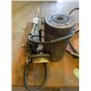 Image 2 : YELLOW INDUSTRIAL HAND PUMP HYDRAULIC PORT-A-POWER WITH LARGE HYDRAULIC CYLINDER