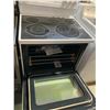 Image 2 : GE WHITE GLASS TOP ELECTRIC STOVE MODEL #JCB860DK4WW