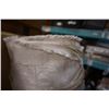 Image 2 : LARGE ROLL OF FABRIC AND ROLL OF VINYL