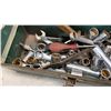 Image 8 : HUSKY TOOLBOX AND GREEN TOOLBOX WITH CONTENTS