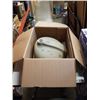Image 1 : 2 NEW WESTERN POTTERY GROUP L169 UNDER COUNTER LAVATORY SINKS