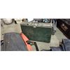 Image 2 : SCREENHOUSE, CAMP STOVE AND AIR MATTRESS