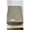 Image 3 : 100 NEW SPILL ABSORBANT PADS