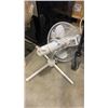 Image 2 : KENMORE 5000 BTU WINDOW MOUNT AIR CONDITIONER AND FLOOR FAN