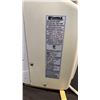 Image 8 : KENMORE 5000 BTU WINDOW MOUNT AIR CONDITIONER AND FLOOR FAN