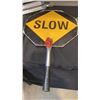 Image 2 : 3 STOP/SLOW REFLECTIVE SIGNS WITH HANDLES