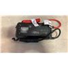 Image 1 : MOTOMASTER ELIMINATOR JUMP STARTER POWER BANK