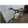 Image 2 : NEON GREEN AND BLACK RALEIGH BIKE