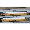 Image 3 : KATO PRECISION HO SCALE RAILROAD MODELS - GUNDERSON MAXI-IV DOUBLE STACK CARS