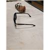 Image 2 : BURBERRY FOLDING SUNGLASSES WITH CASE