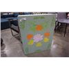 Image 1 : 30" X 24" PAINTED CABINET