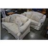 Image 1 : 2 WHITE SOFAS