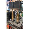 Image 1 : 2 PYRAMID TABLE LAMPS