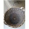 Image 8 : WICKER BASKET WITH PARIS BOX